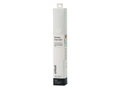 Cricut Smart Iron-on 33x91cm 1 sheet (Glitter White); 1 roll 33 cm x 0.9 m (13 in x 3 ft); Works without a cutting mat – just load & go!; Outlasts 50+ washes!; Cuts beautifully and weeds easily; For Cricut Explore™ 3 & Cricut Maker™ 3
